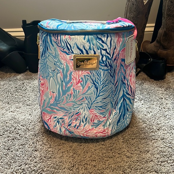 Lilly Pulitzer Other - NWT Lilly Pulitzer Beach Cooler - Kaleidoscope Coral